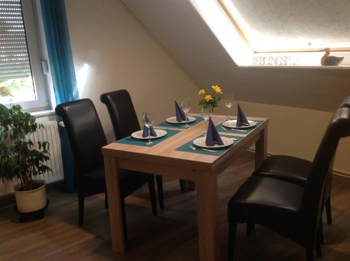 Ferienwohnungen Schaefer Carolinensiel Exterior foto
